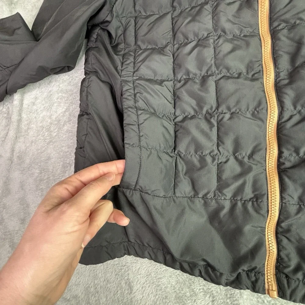North Face Jacket Men's Size Medium Black Thermoball Puffer Lightweight Hiking